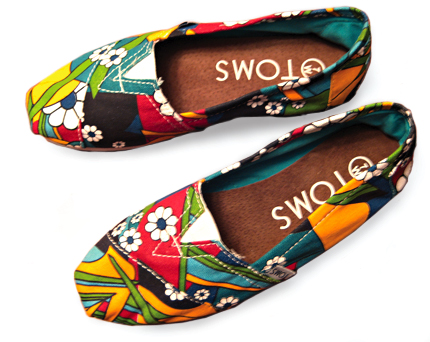 Toms Shoes  on Huellas Argentinas En New York City